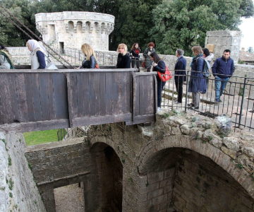 23 Trekking sentiero acque e visita al castello 2